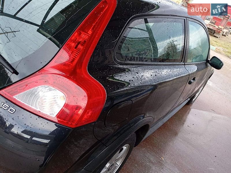 Хэтчбек Volvo C30 2008 в Черновцах