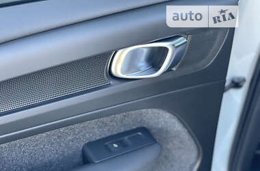 Позашляховик / Кросовер Volvo C40 Recharge 2023 в Дніпрі