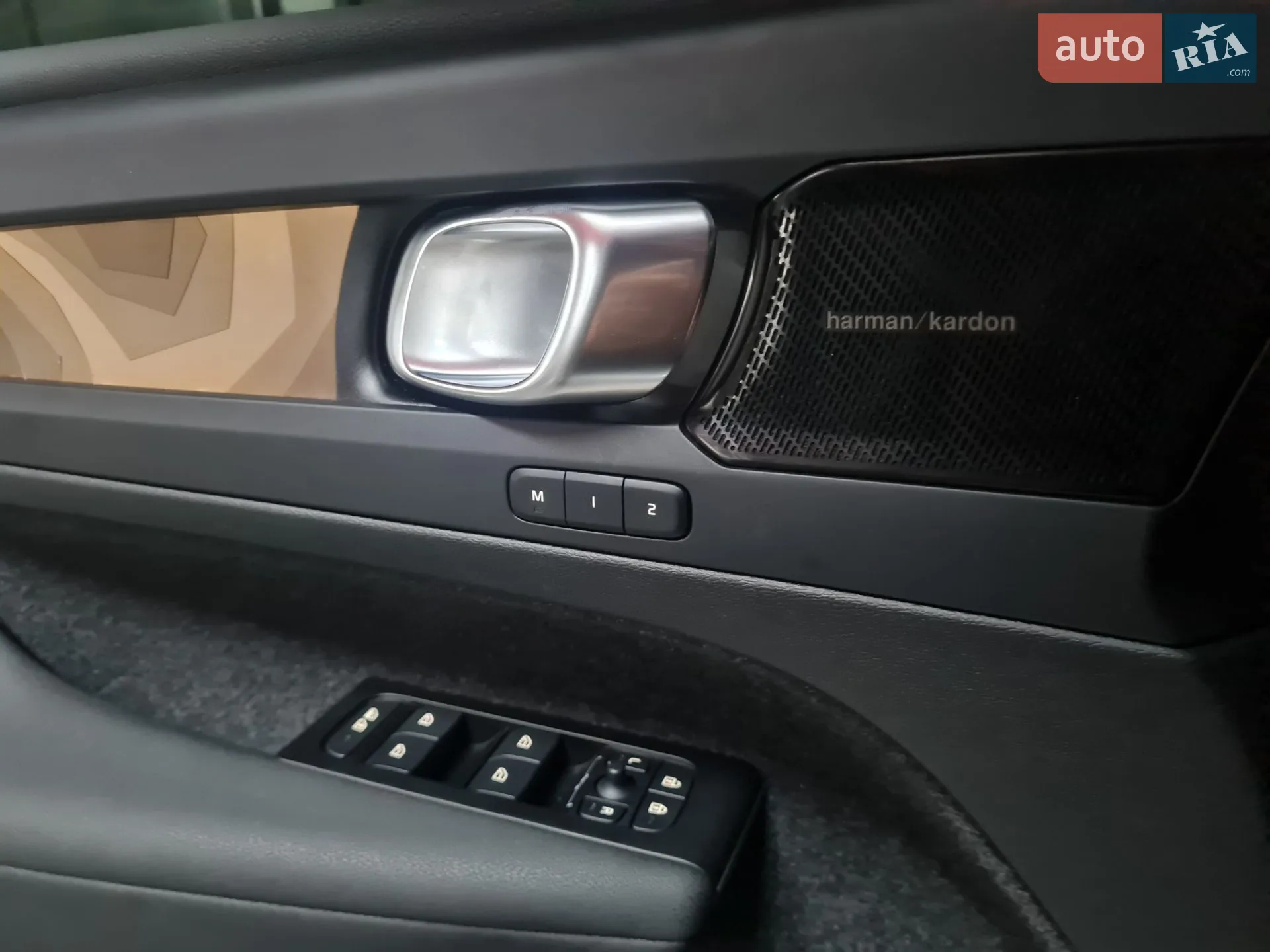 2022 Volvo C40 - мініатюра 6