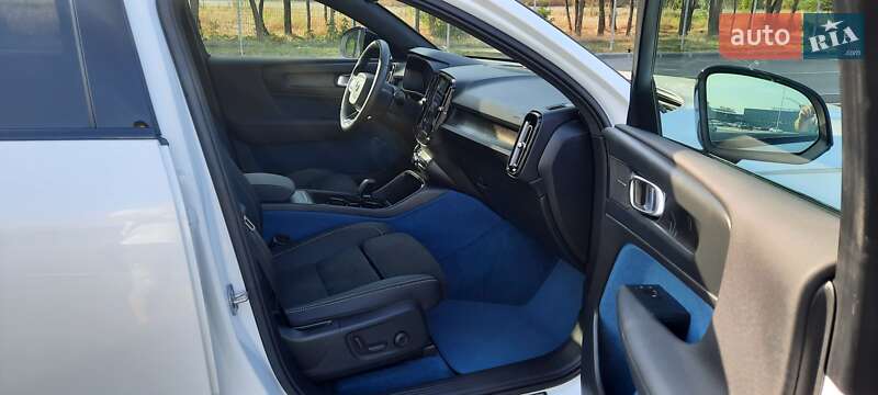 Внедорожник / Кроссовер Volvo C40 Recharge 2023 в Днепре