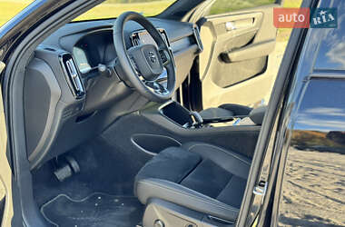 Позашляховик / Кросовер Volvo C40 Recharge 2022 в 