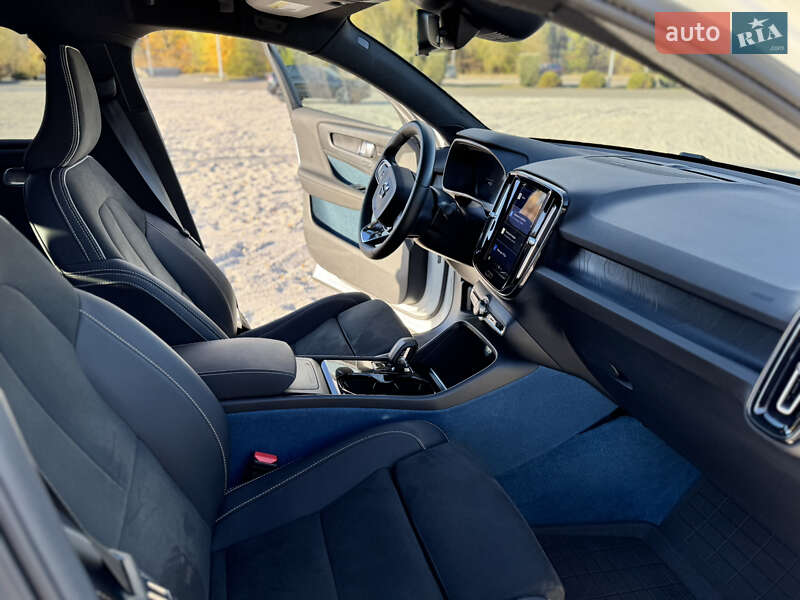 Внедорожник / Кроссовер Volvo C40 Recharge 2023 в Днепре