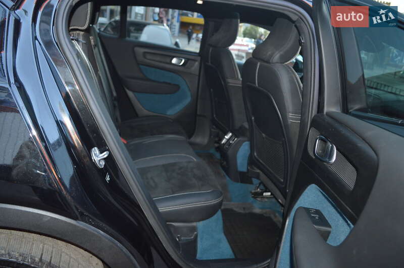 Внедорожник / Кроссовер Volvo C40 Recharge 2023 в Львове