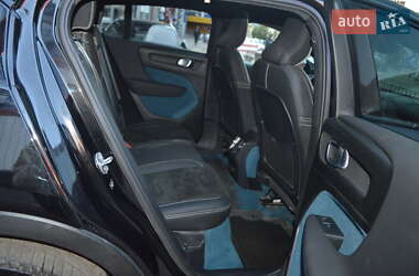 Внедорожник / Кроссовер Volvo C40 Recharge 2023 в 