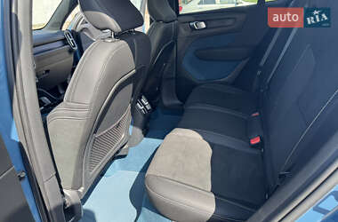 Внедорожник / Кроссовер Volvo C40 Recharge 2022 в 