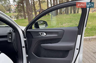 Внедорожник / Кроссовер Volvo C40 Recharge 2023 в 