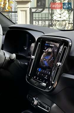 Внедорожник / Кроссовер Volvo C40 Recharge 2022 в 