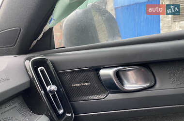 Внедорожник / Кроссовер Volvo C40 Recharge 2024 в 