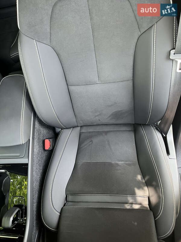 Внедорожник / Кроссовер Volvo C40 Recharge 2022 в Ровно