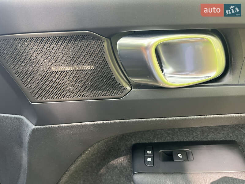 Внедорожник / Кроссовер Volvo C40 Recharge 2022 в Ровно