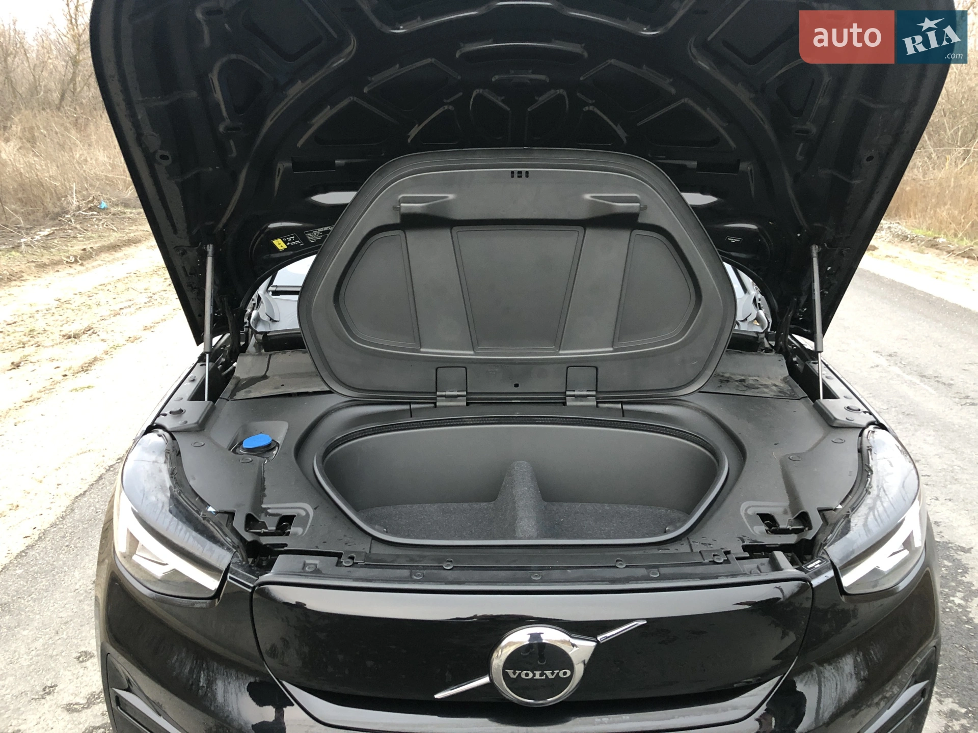 2022 Volvo C40 - мініатюра 11