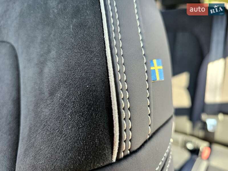 Внедорожник / Кроссовер Volvo C40 Recharge 2023 в Сваляве