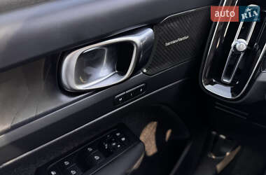 Внедорожник / Кроссовер Volvo C40 Recharge 2023 в 