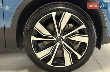 Внедорожник / Кроссовер Volvo C40 Recharge 2022 в 