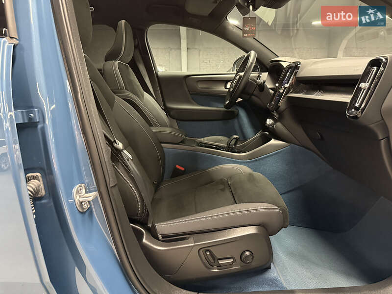 Позашляховик / Кросовер Volvo C40 Recharge 2022 в Володимирі