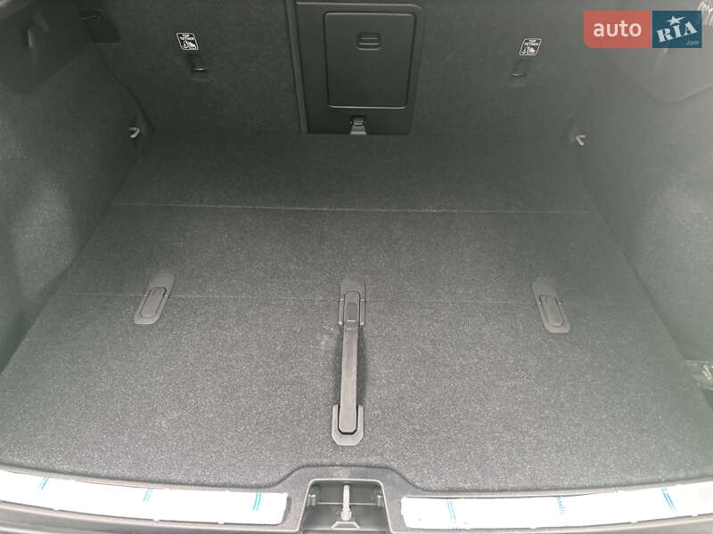 Внедорожник / Кроссовер Volvo C40 Recharge 2022 в Киеве