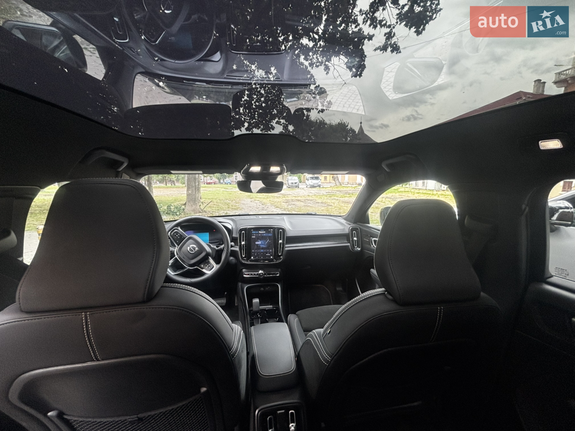 2022 Volvo C40 - мініатюра 5