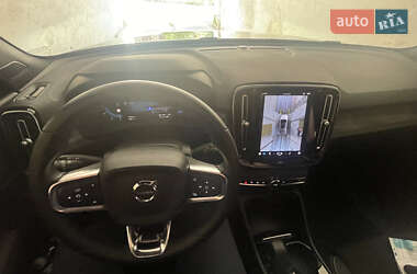 Внедорожник / Кроссовер Volvo C40 Recharge 2023 в 