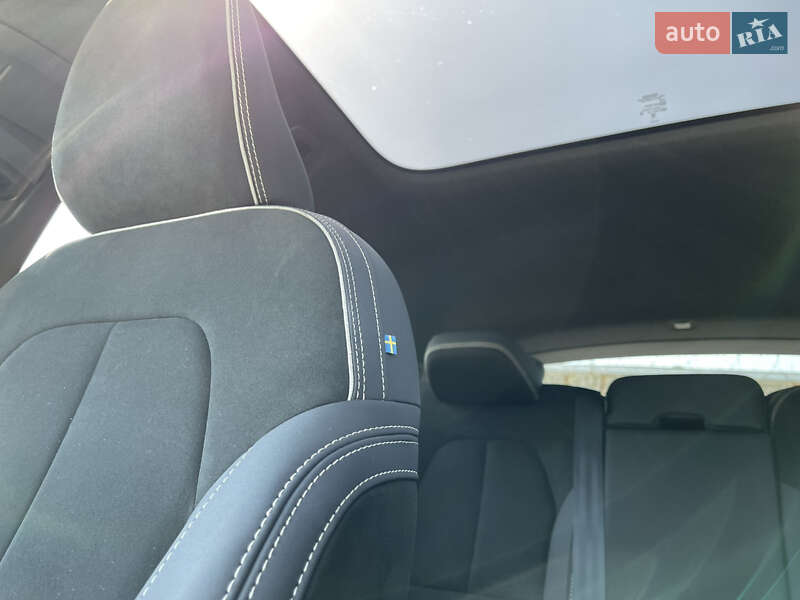 Позашляховик / Кросовер Volvo C40 Recharge 2023 в Дніпрі