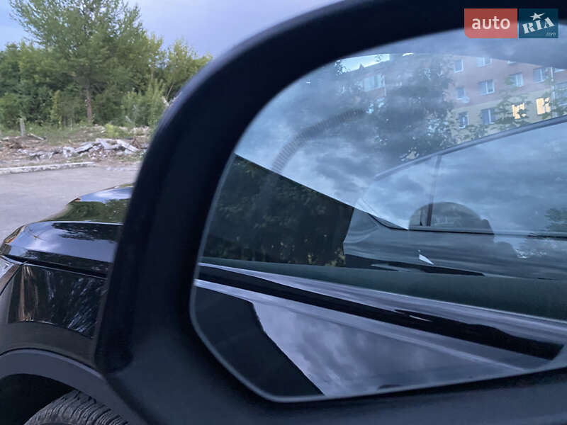 Внедорожник / Кроссовер Volvo C40 Recharge 2023 в Ивано-Франковске