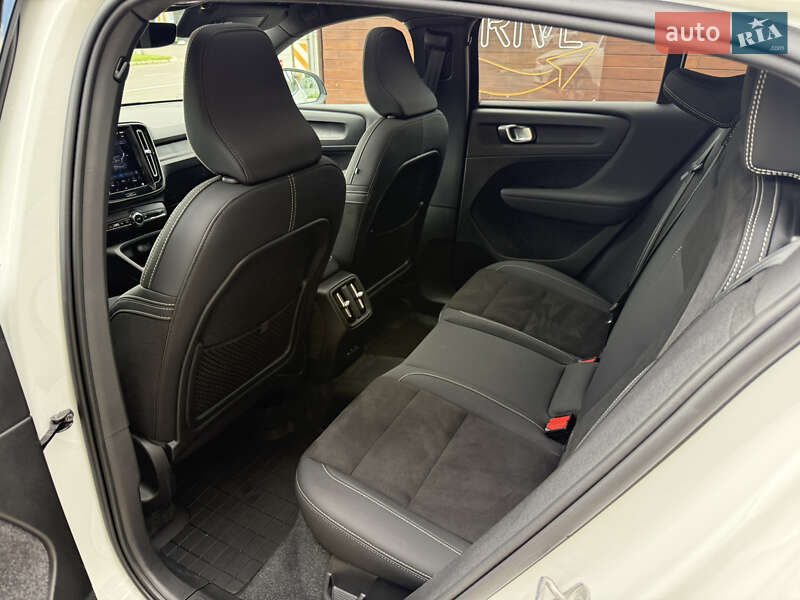 Внедорожник / Кроссовер Volvo C40 Recharge 2023 в Киеве