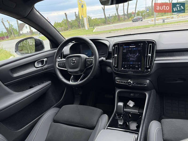 Внедорожник / Кроссовер Volvo C40 Recharge 2023 в Киеве