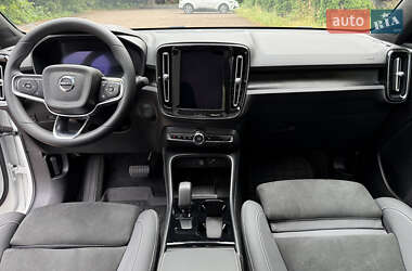 Внедорожник / Кроссовер Volvo C40 Recharge 2023 в 