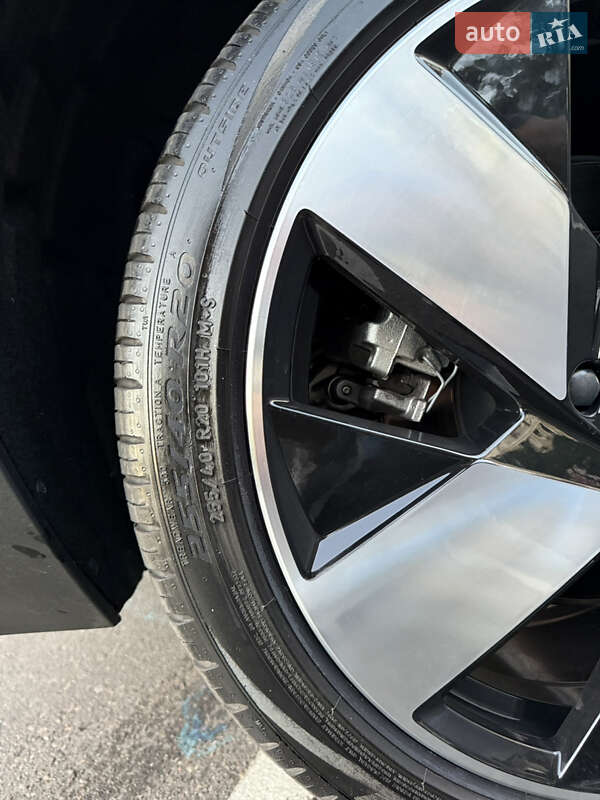Внедорожник / Кроссовер Volvo C40 Recharge 2022 в Одессе