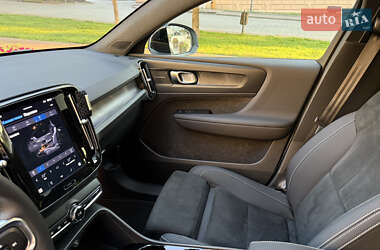 Внедорожник / Кроссовер Volvo C40 Recharge 2022 в 