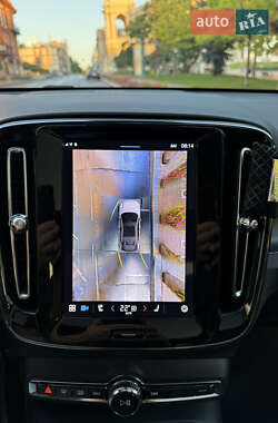 Внедорожник / Кроссовер Volvo C40 Recharge 2022 в 