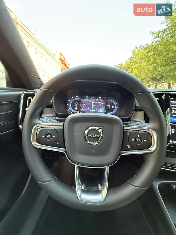 Внедорожник / Кроссовер Volvo C40 Recharge 2022 в Одессе