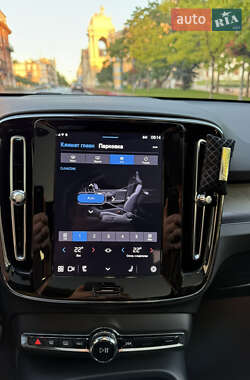 Внедорожник / Кроссовер Volvo C40 Recharge 2022 в 