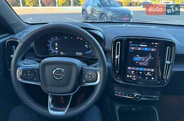 Внедорожник / Кроссовер Volvo C40 Recharge 2023 в 