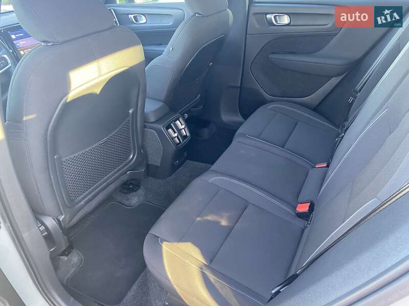 Внедорожник / Кроссовер Volvo C40 Recharge 2023 в Киеве