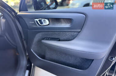 Внедорожник / Кроссовер Volvo C40 Recharge 2023 в 