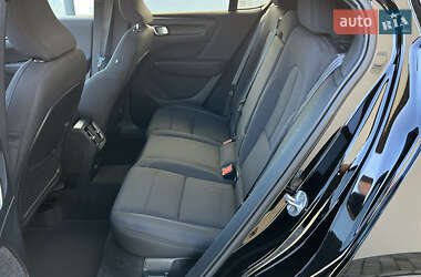 Внедорожник / Кроссовер Volvo C40 Recharge 2022 в 