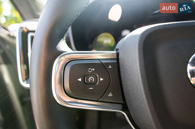 Позашляховик / Кросовер Volvo C40 Recharge 2022 в Львові фото 24 Позашляховик / Кросовер Volvo C40 Recharge 2022 в Львові
