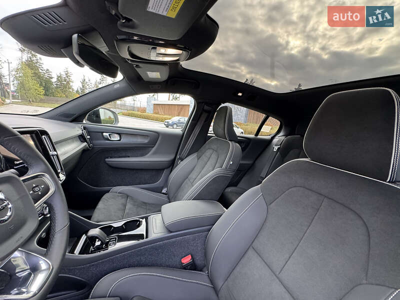 Внедорожник / Кроссовер Volvo C40 Recharge 2023 в Киеве фото 38 Внедорожник / Кроссовер Volvo C40 Recharge 2023 в Киеве