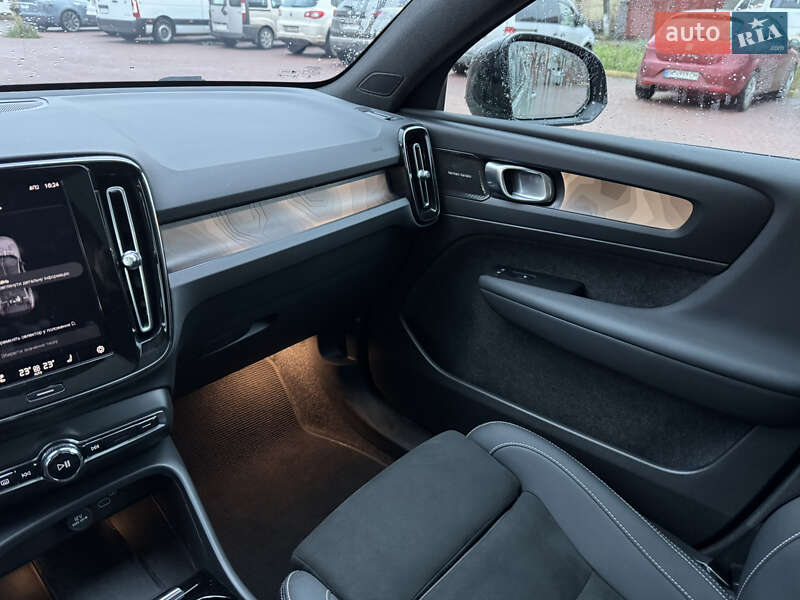 Внедорожник / Кроссовер Volvo C40 Recharge 2023 в Ровно