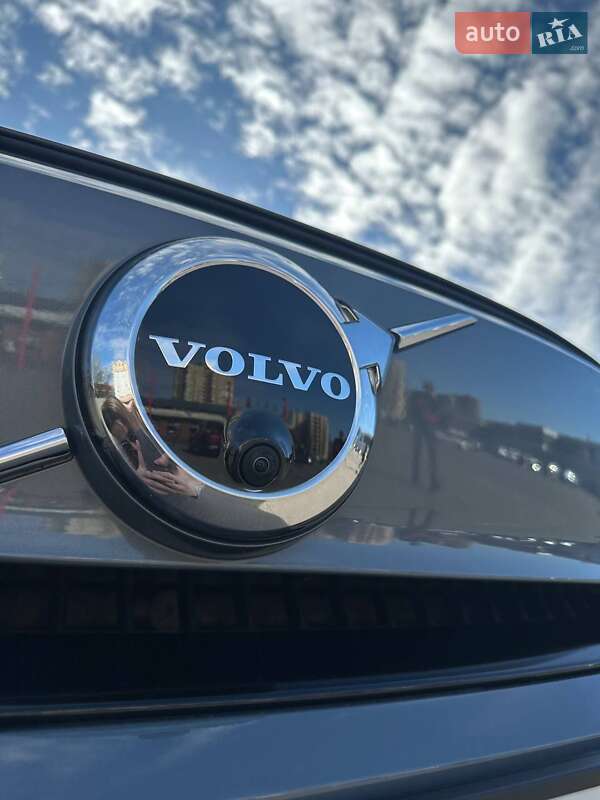 Внедорожник / Кроссовер Volvo C40 Recharge 2022 в Киеве