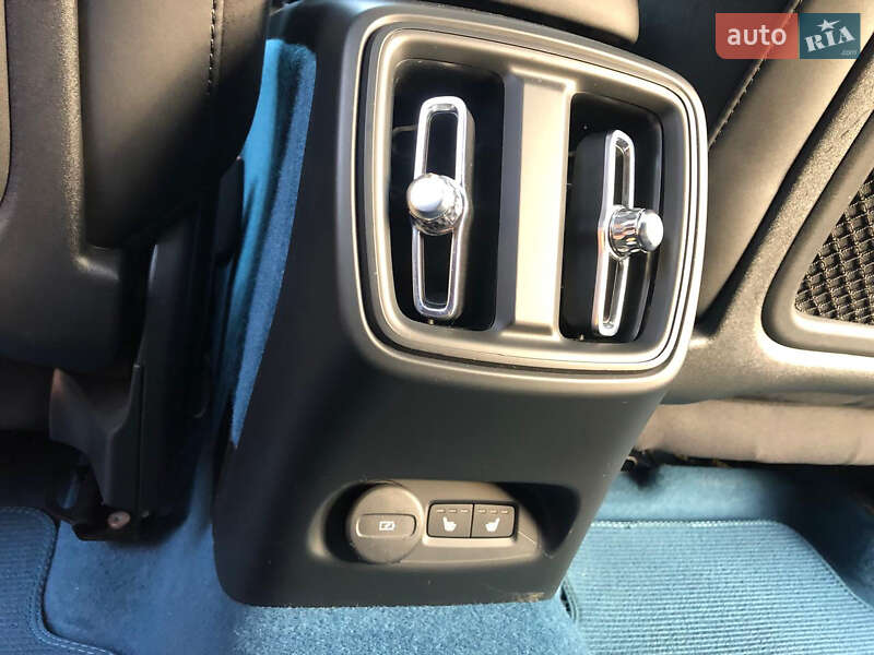 Позашляховик / Кросовер Volvo C40 Recharge 2022 в Львові