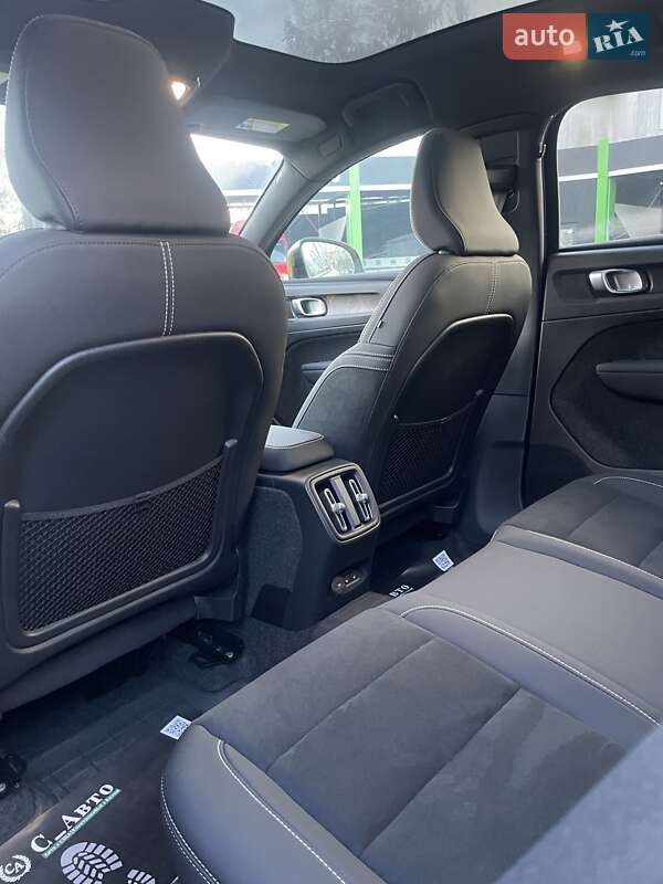 Внедорожник / Кроссовер Volvo C40 Recharge 2023 в Черновцах