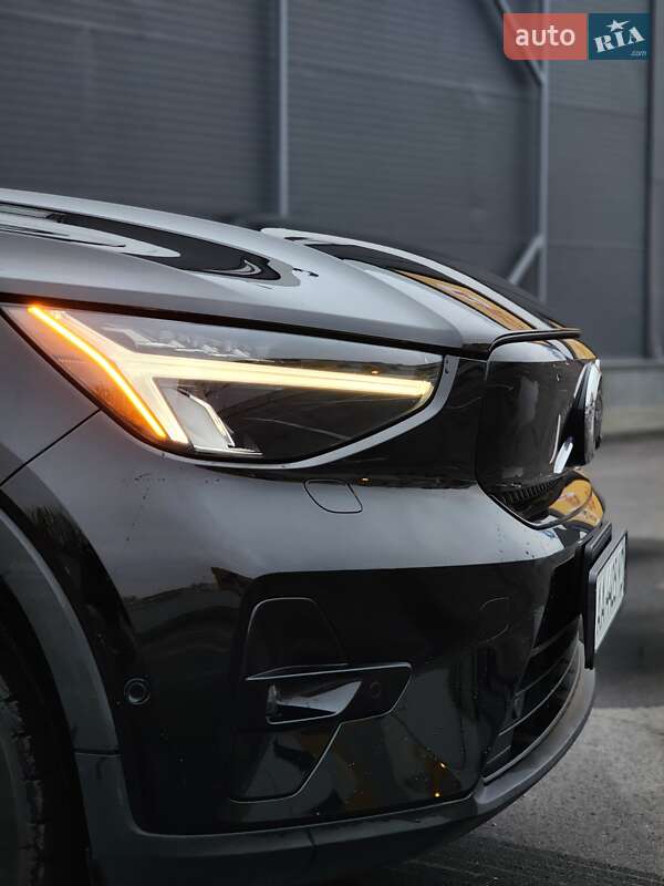 Позашляховик / Кросовер Volvo C40 Recharge 2022 в Києві