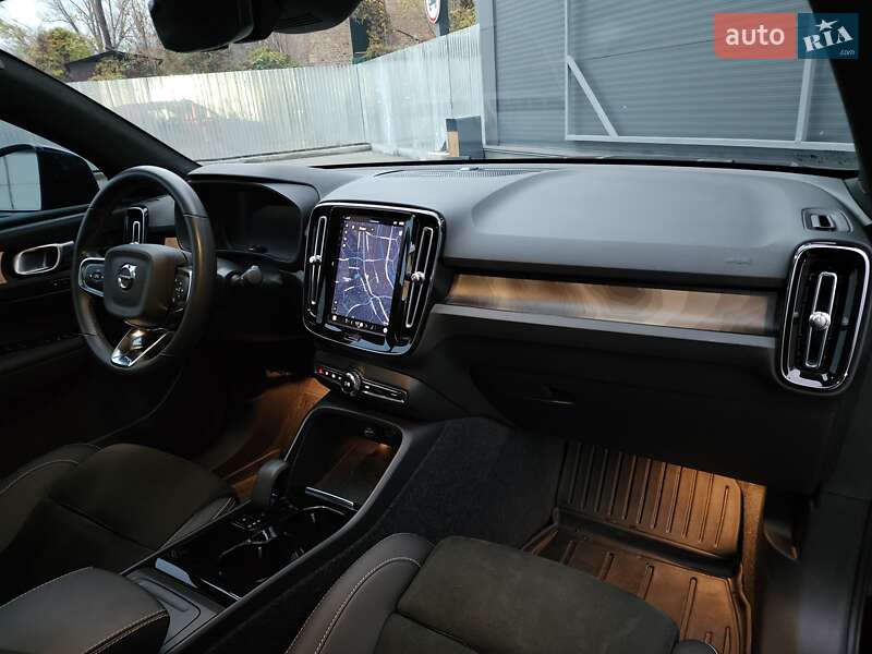 Позашляховик / Кросовер Volvo C40 Recharge 2022 в Києві