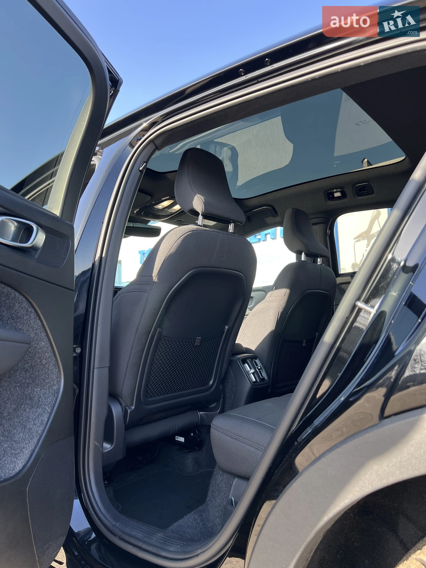 2022 Volvo C40 - мініатюра 39