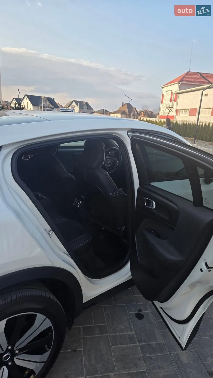 2023 Volvo C40 - мініатюра 13