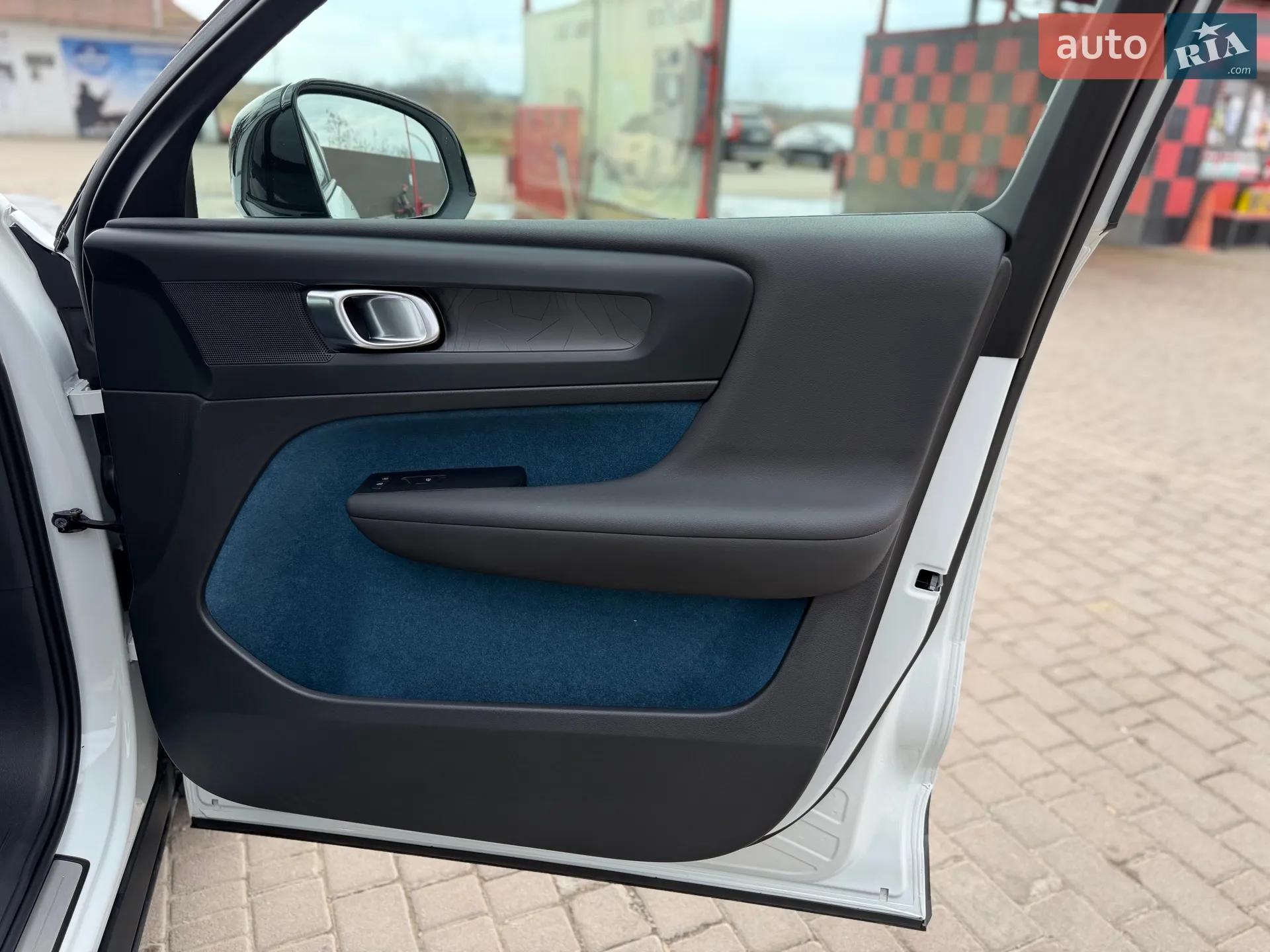 2022 Volvo C40 - мініатюра 22