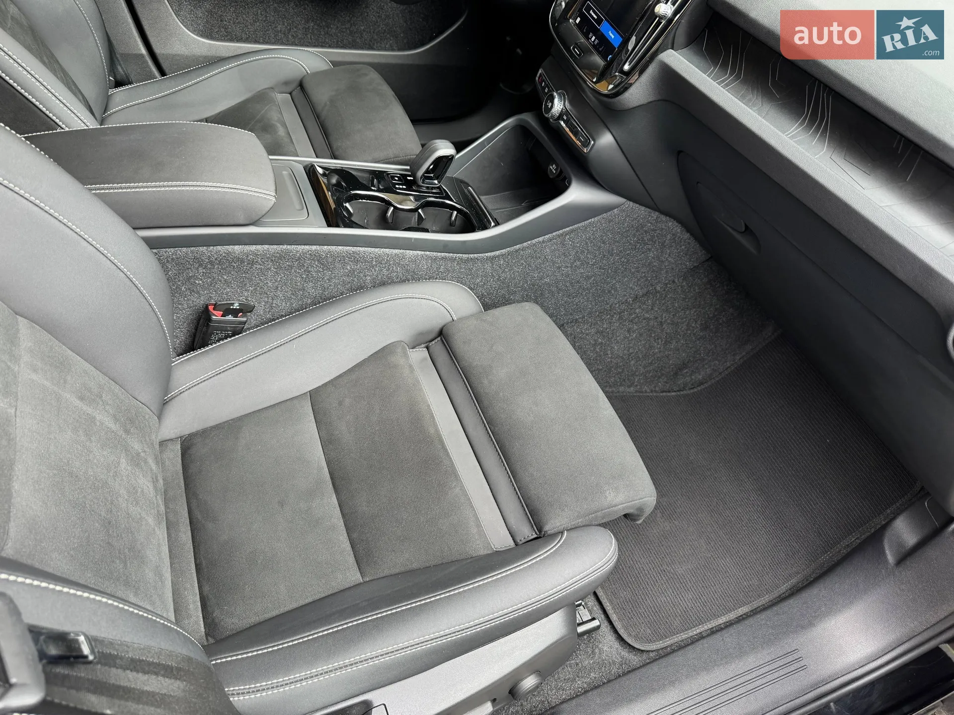 2023 Volvo C40 - мініатюра 22
