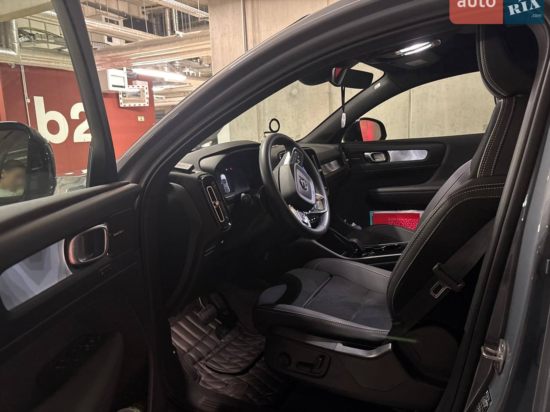 2023 Volvo C40 - мініатюра 18