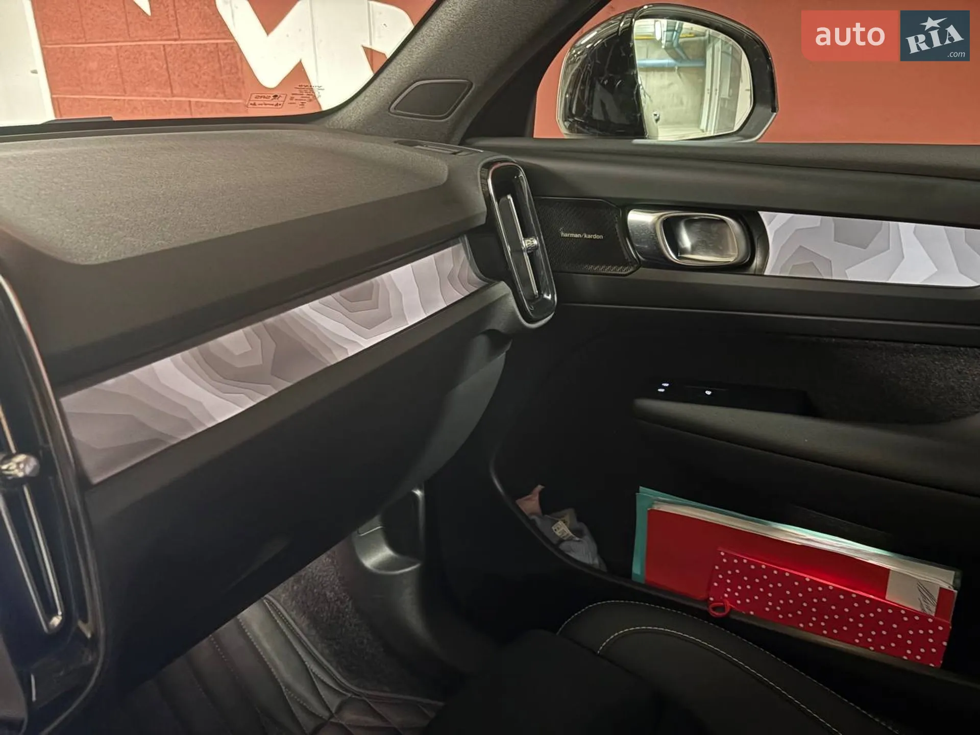 2023 Volvo C40 - мініатюра 19